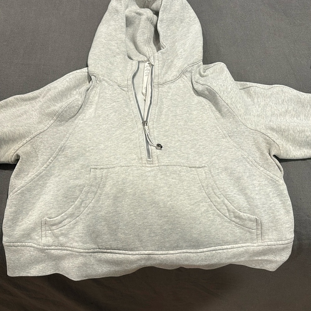 Light gray lululemon scuba good used condition- only worn a few times
